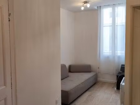 jolie maison de ville