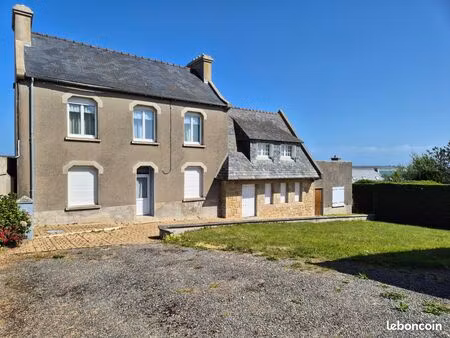 maison 9 pièces 137 m²