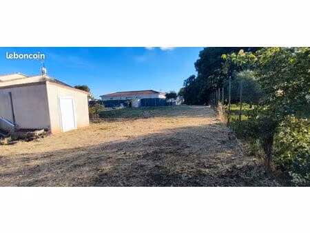 terrain de 565m2 galargues