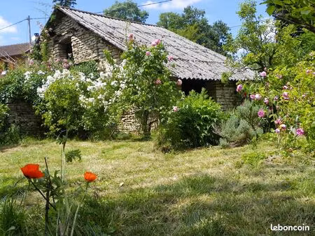 terrain à parmilieu
