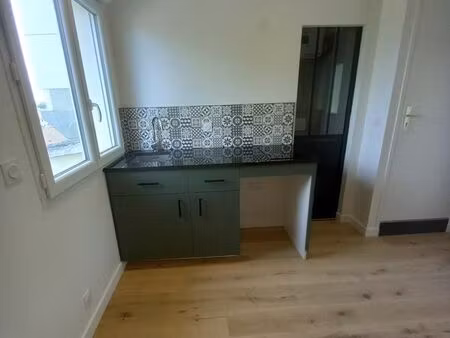appartement 1 pièce 13 m²