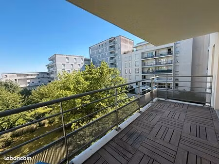 appartement 4 pièces 75 m²