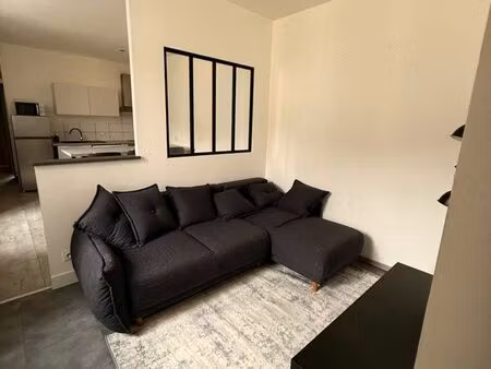 appartement meublé + bureau