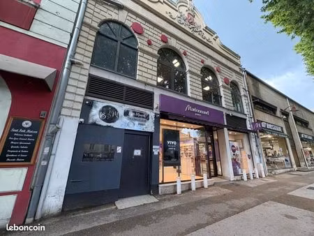 commerce bar  restaurant 250 m²