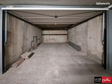 garage / box sécurisé 15m² - le grau-du-roi (proche seaquarium)