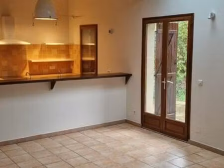 maison 150m2 et jardin 5000m2 clos