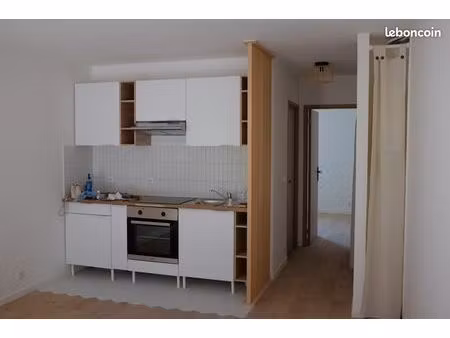 appartement t2 secteur résidentiel cenon - rdc - 40m² - parking privé - grande terrasse