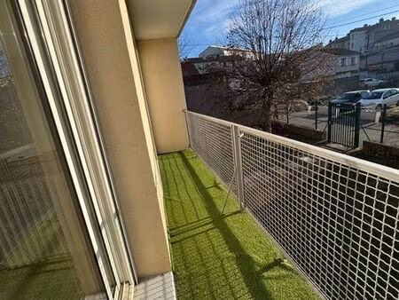 appartement avec balcon - t3/4