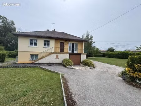 propriété 4 pièces 124 m²