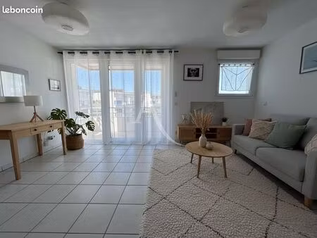 studio 1 pièce 31 m²