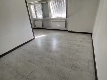 appartement t3 meublé de 70 94 m² à louer – perrigny (39570)