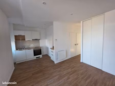 appartement 003 - 3 pièces 40 m² refait a neuf a visiter