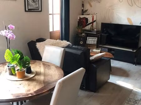 appartement meublé à vezenobres
