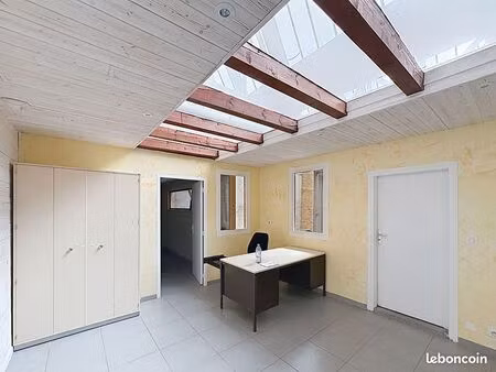 entrepôt 150 m² yssingeaux