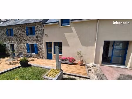 maison 7 pièces 181 m²