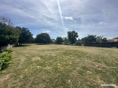terrain 1289 m² muret