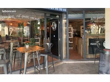 ensemble immobilier a la grande motte