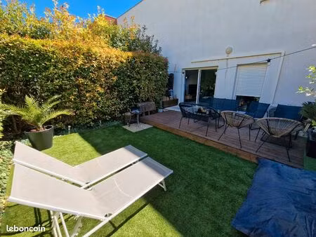 rare à montpellier malbosc – t2 entièrement rénové avec 86 m² d'extérieurs privatifs et pa