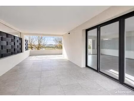 appartement 3 pièces 75 m²