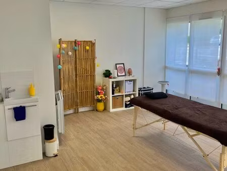 bureau 23 m² à louer