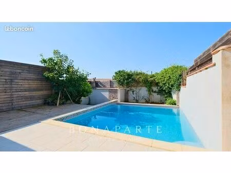villa 4 pièces 125 m²