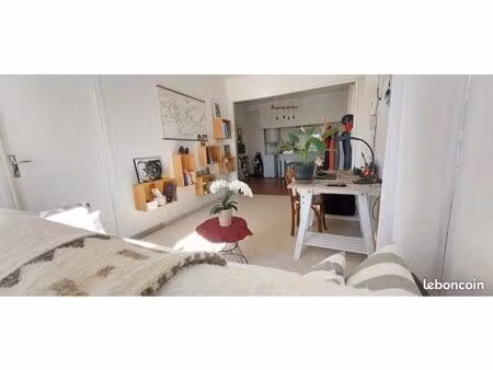 t2 lumineux 42m2 meublé cabessut