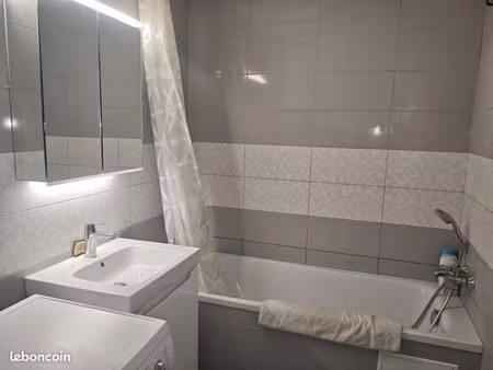 appartement 3 pièces 65 m²