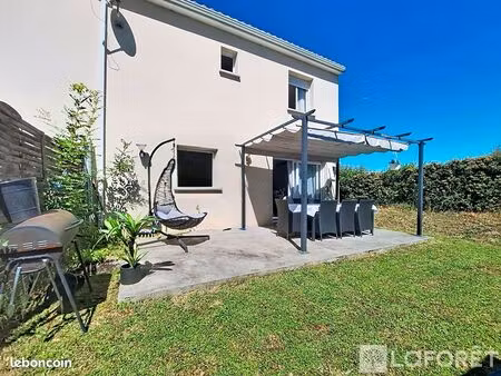 maison 4 pièces 94 m²