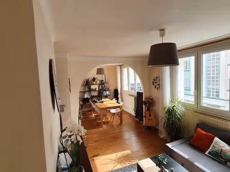 loue appartement 50 m2 plein centre brest