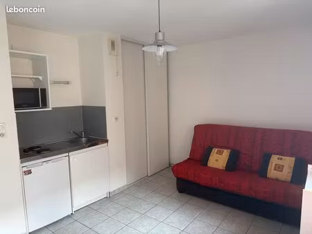 location beau studio securise
