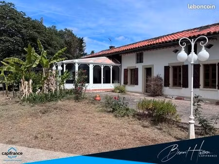 ferme 7 pièces 297 m²