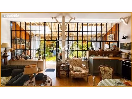 maison 5 pièces 132 m²