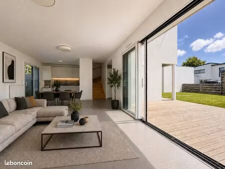 maison récente 5 pièces – 110m²