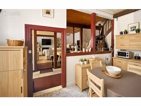 maison avec locataire
