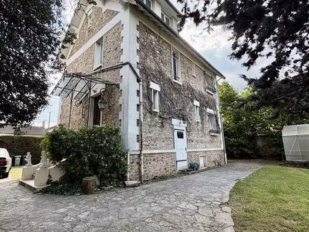maison 6 pièces 138 m²