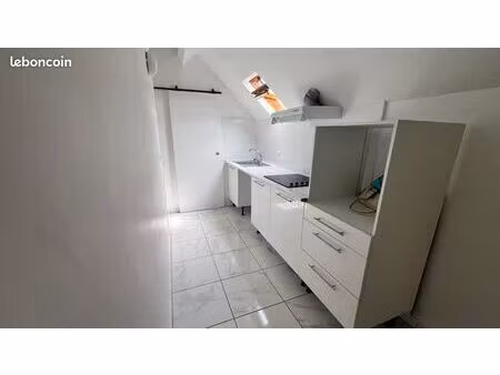 à louer – charmant 2 pièces lumineux avec parking – domont