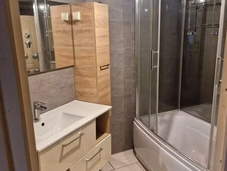 loue t2 centre vilke