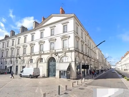 immeuble 55 m² orleans