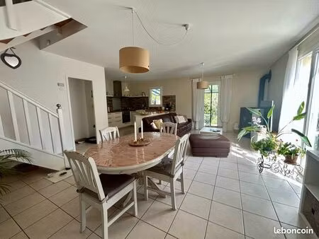 maison familiale branne