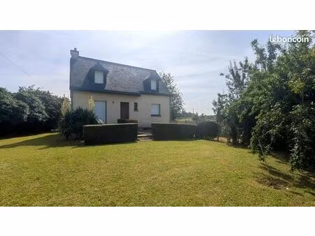 maison 6 pièces 95 m²
