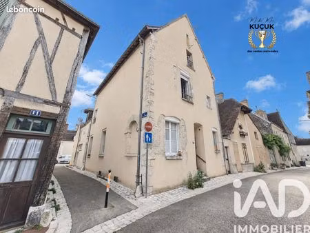 maison 6 pièces 161 m²