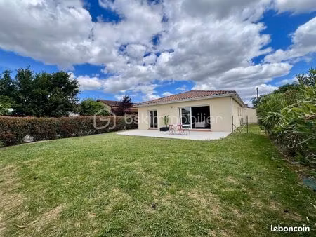 villa 5 pièces 130 m²