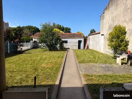 maison meublée t3 de plain-pied – 73 m² avec jardin