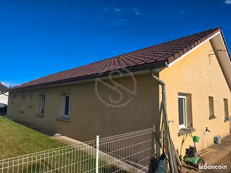 maison 6 pièces 126 m²