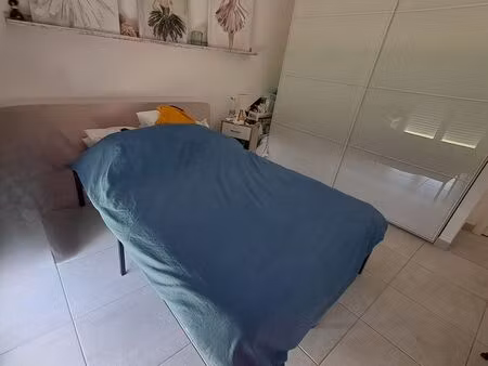 maison (zone non innondable)contemporaine ensoleillée à toit plat  basse consommation de 1