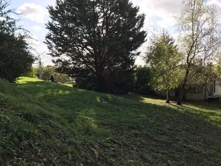 terrain   à bouliac