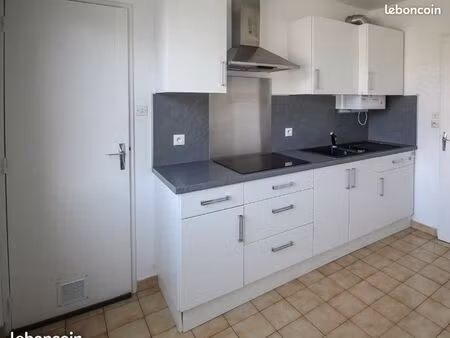 appartement t2 52m2