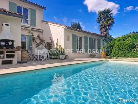 maison 6 pièces 126 m²