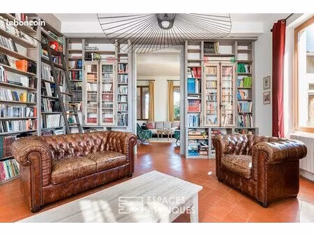 propriété 16 pièces 500 m²
