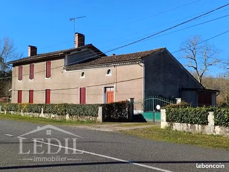 maison 6 pièces 225 m²